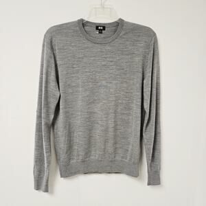 Uniqlo Sweater Small Mens Crewneck Gray 100% Wool Long Sleeve Casual Career